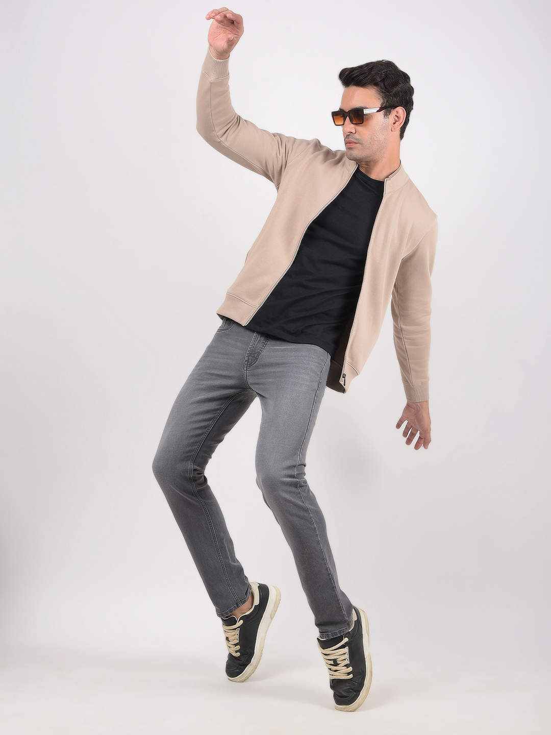 Numero Uno Men Solid Grey Jeans
